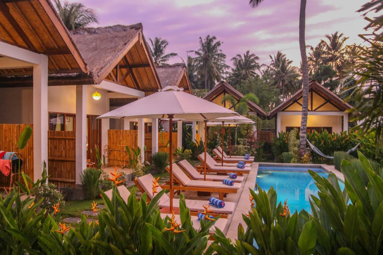 Cozy Cottages Lombok Senggigi Exterior photo